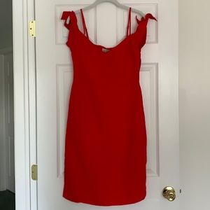 LAST CHANCE Abercrombie red dress ❤️